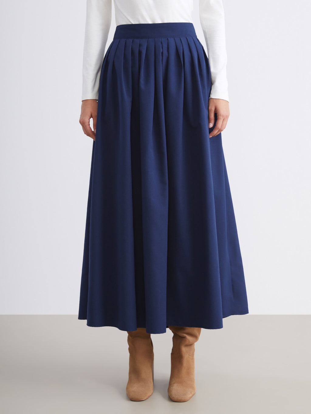 LCW Modest Navy Blue Waist Zippered Pleated Flared Skirt