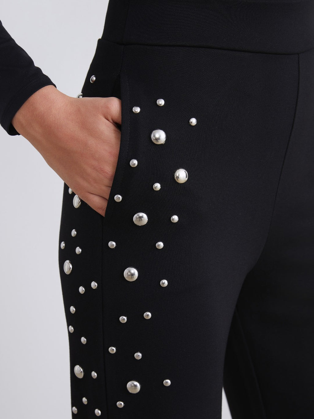 Raşit Bağzibağli X Lc Waikiki Women Trousers With Metal Applique