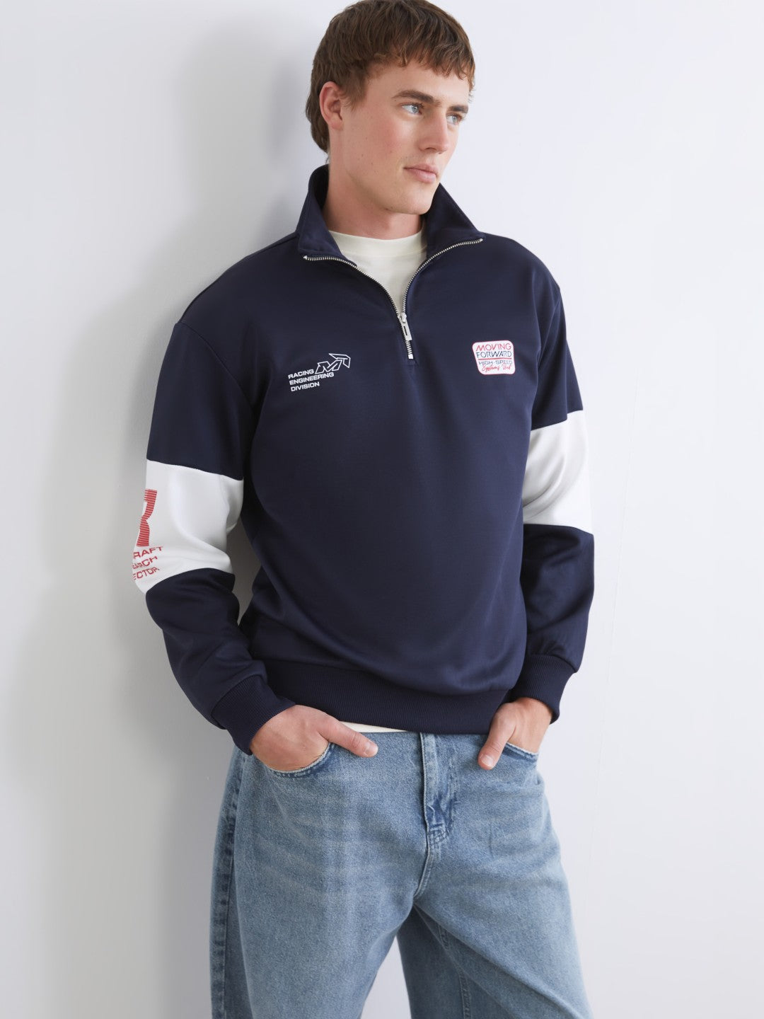 Xside Funnel Neck Printed Men Sweatshirt