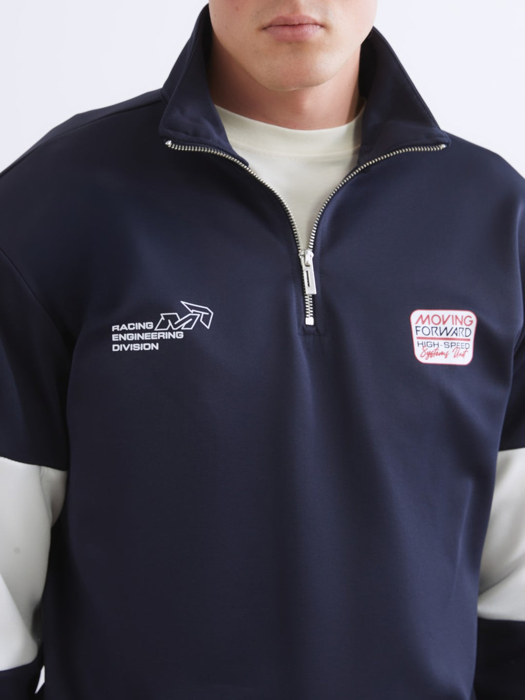 Xside Funnel Neck Printed Men Sweatshirt