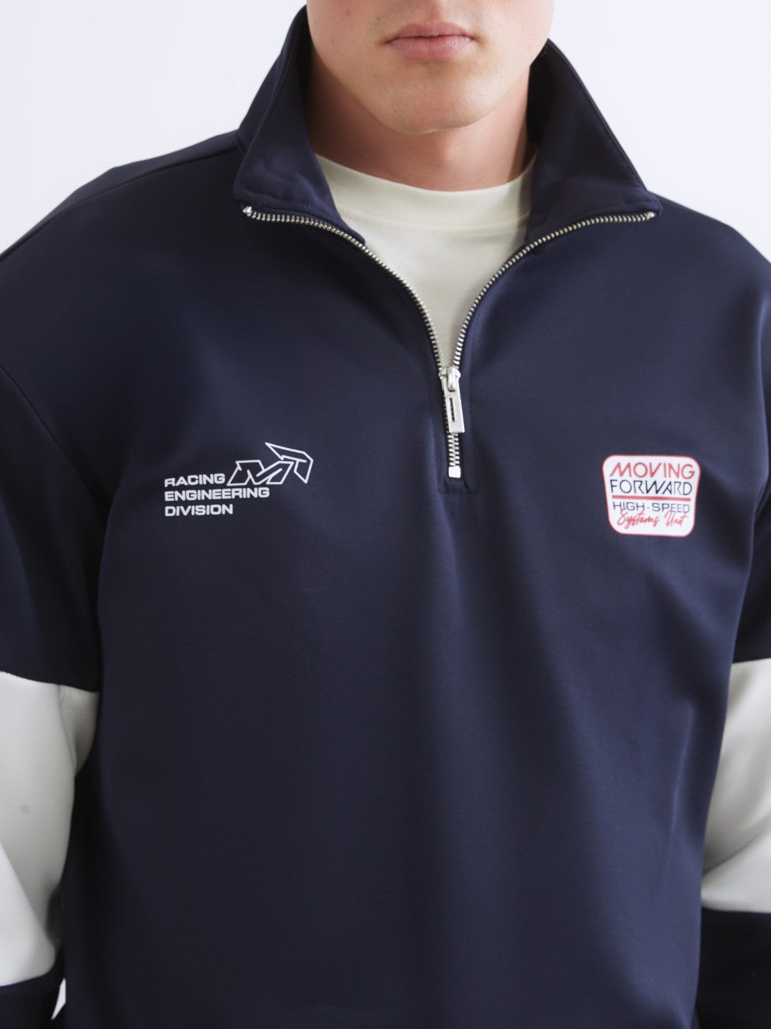 Xside Funnel Neck Printed Men Sweatshirt