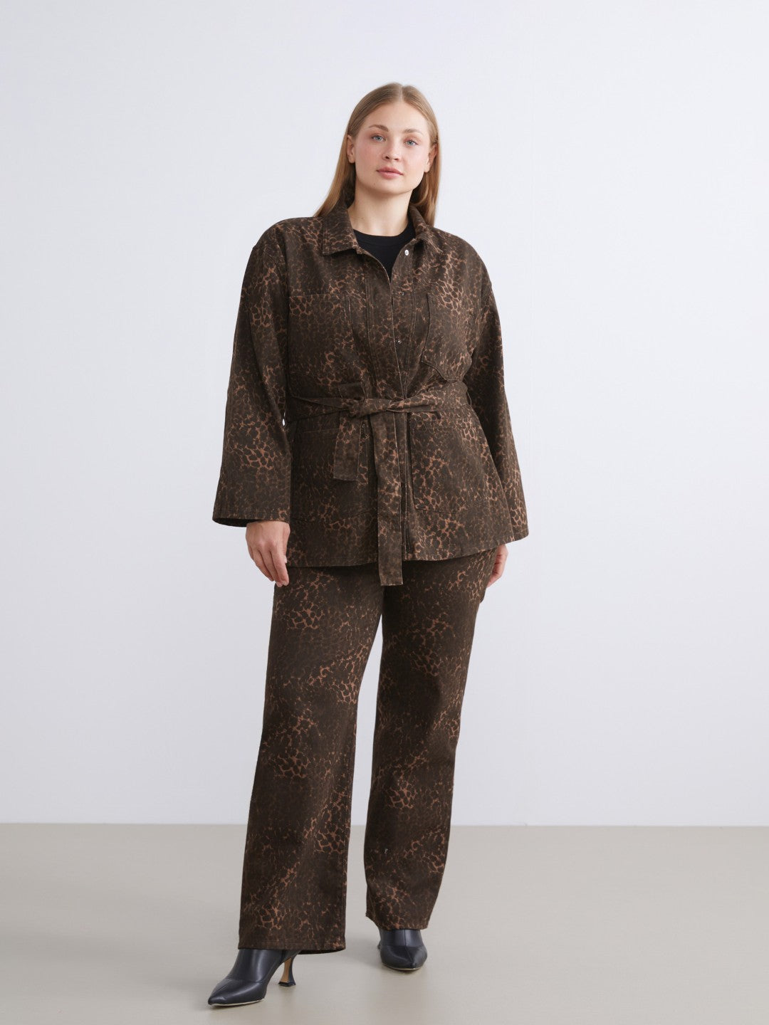 LCW Modest Brown Straight Fit Women Jeans