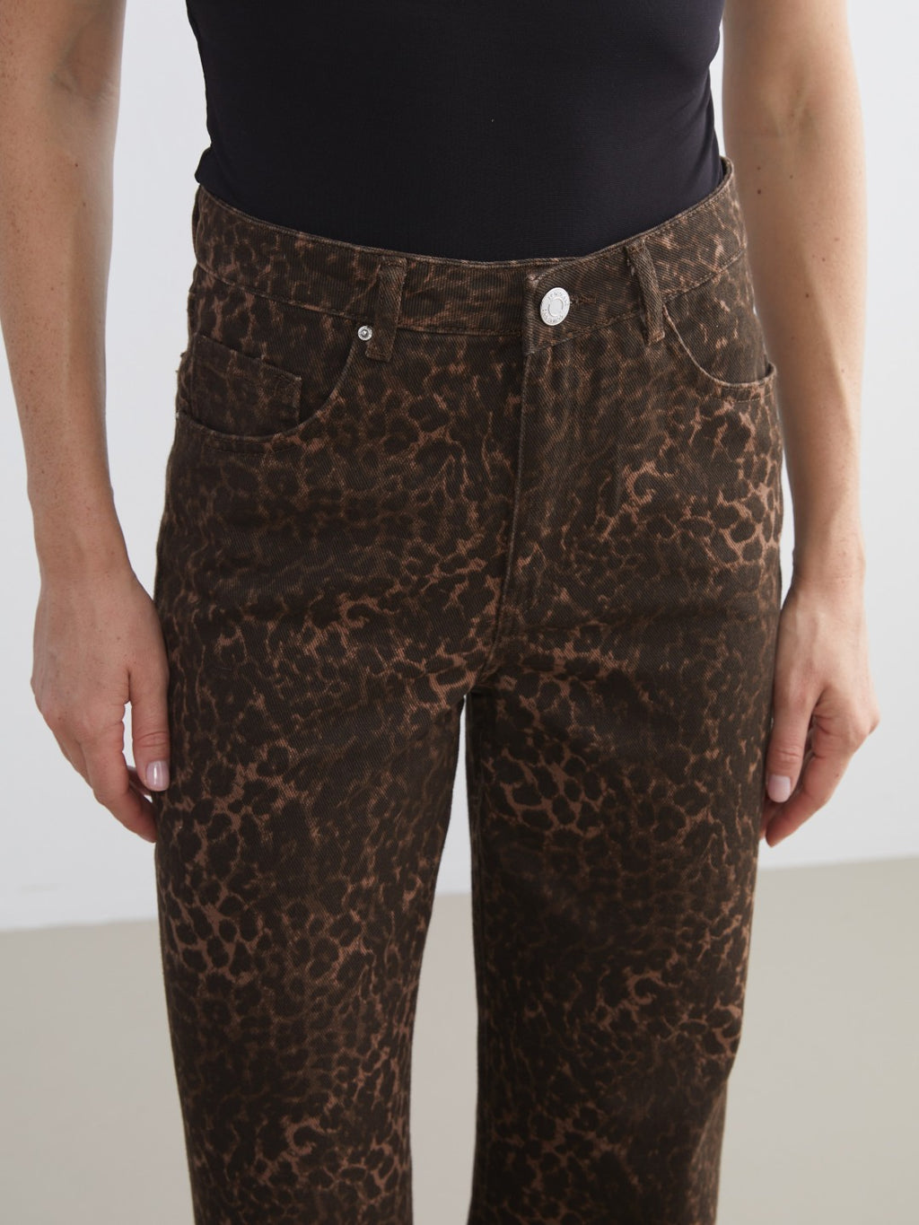 LCW Modest Brown Straight Fit Women Jeans