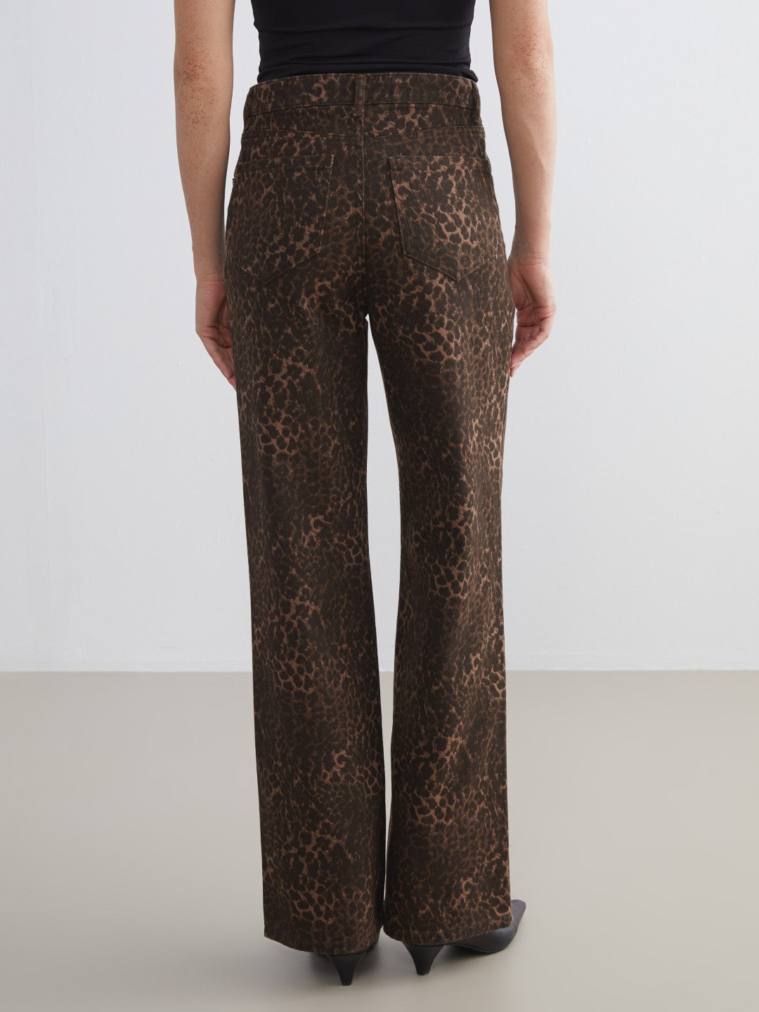 LCW Modest Brown Straight Fit Women Jeans