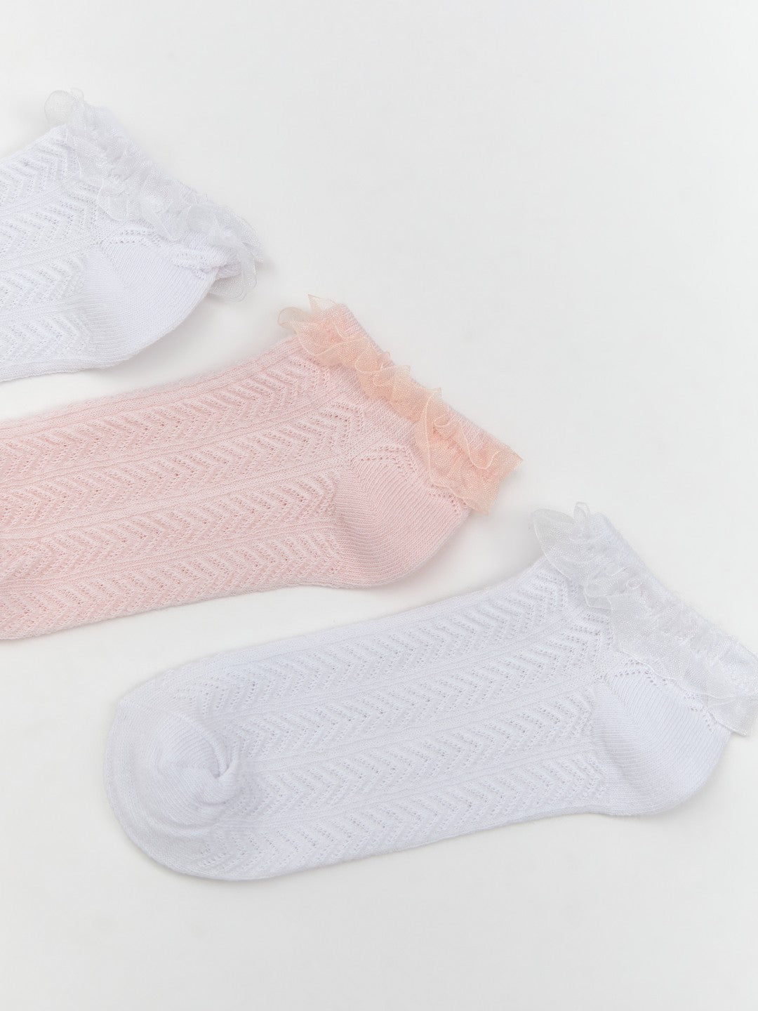 LCW Kids Ecru Lace Detailed Girls Booties Socks 3-Pack