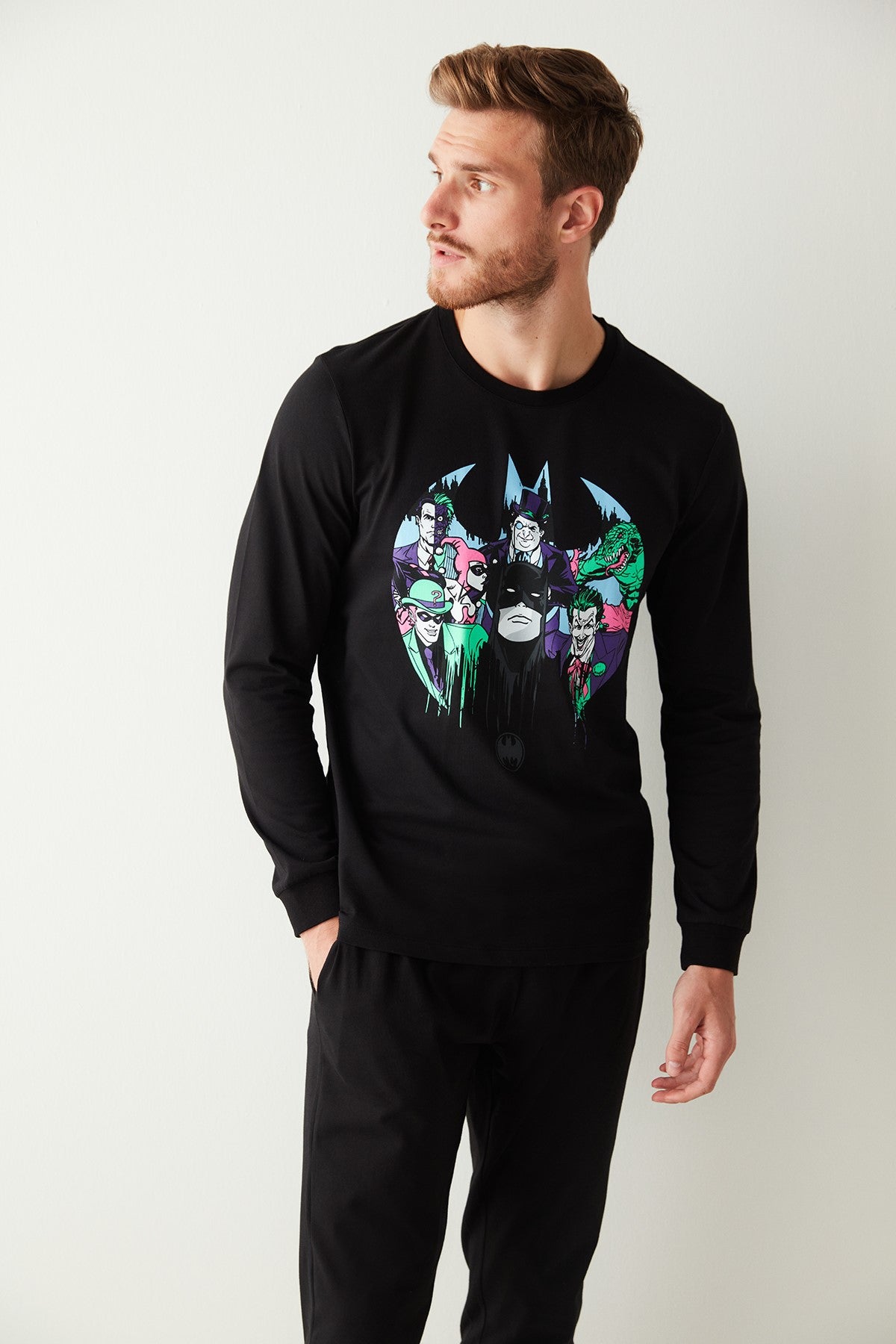 Antrachide Men Dark Night Batman Pant Pyjama Set