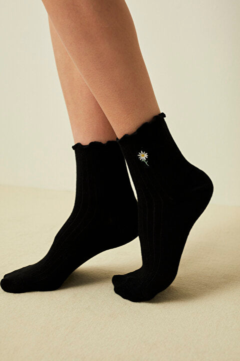 Dainty Flower Socks