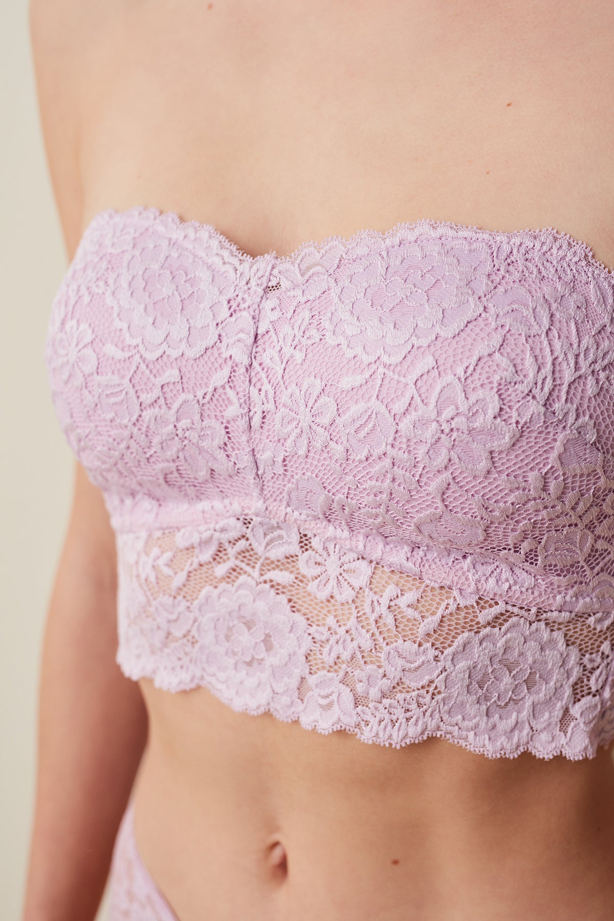 حمالة صدر بدون حمالات