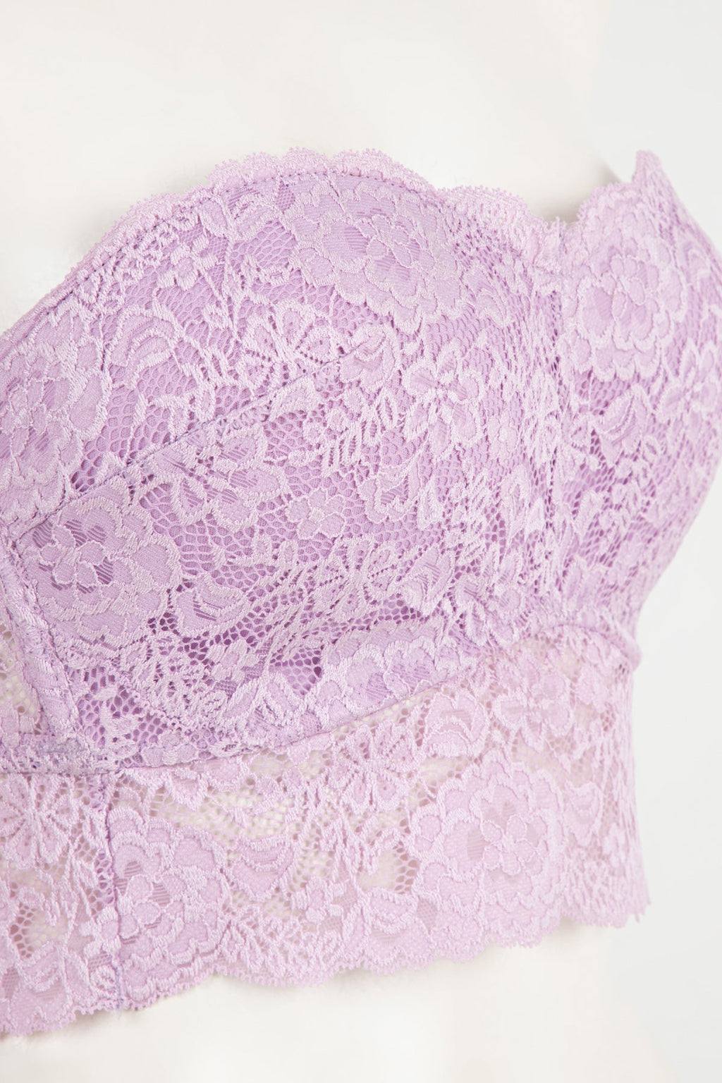 حمالة صدر بدون حمالات