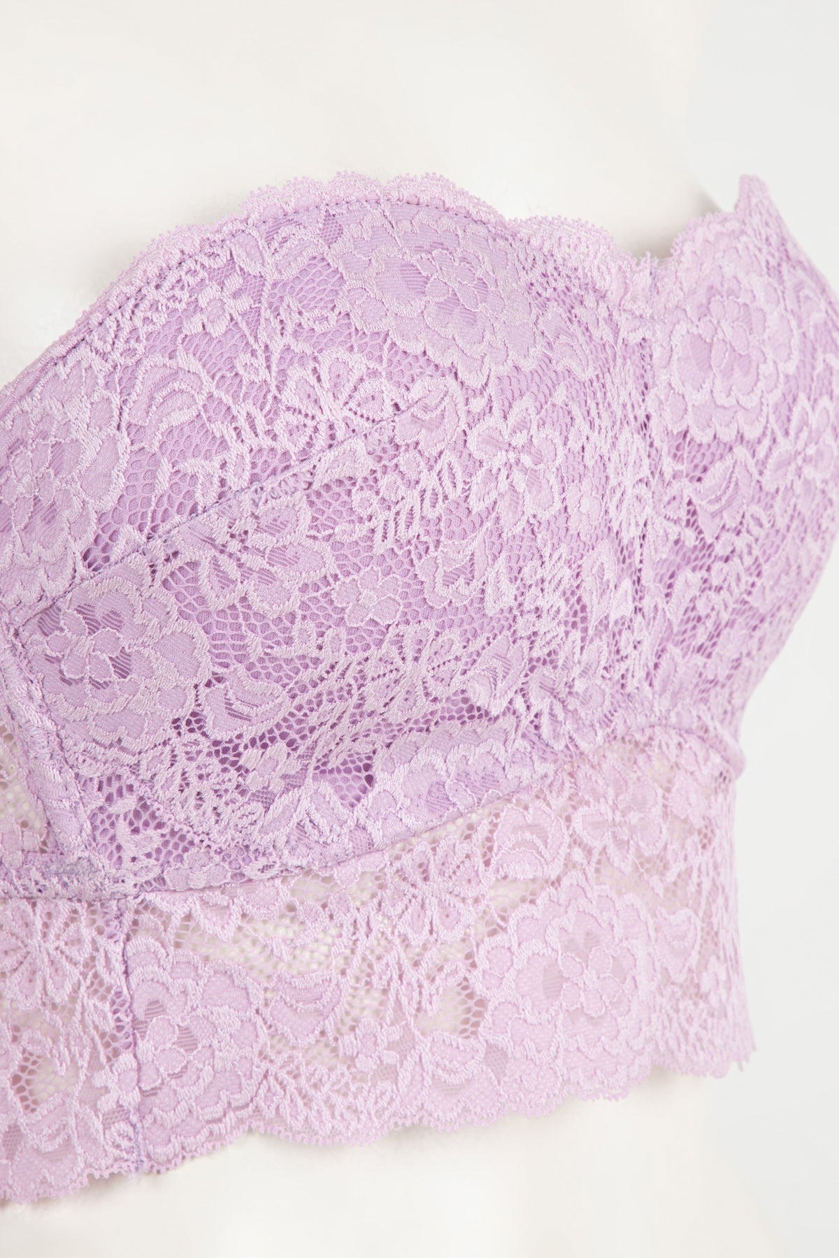 حمالة صدر بدون حمالات