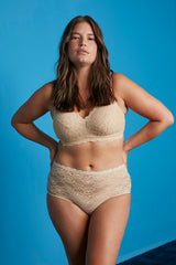 Beauty Lace Highrise Slip