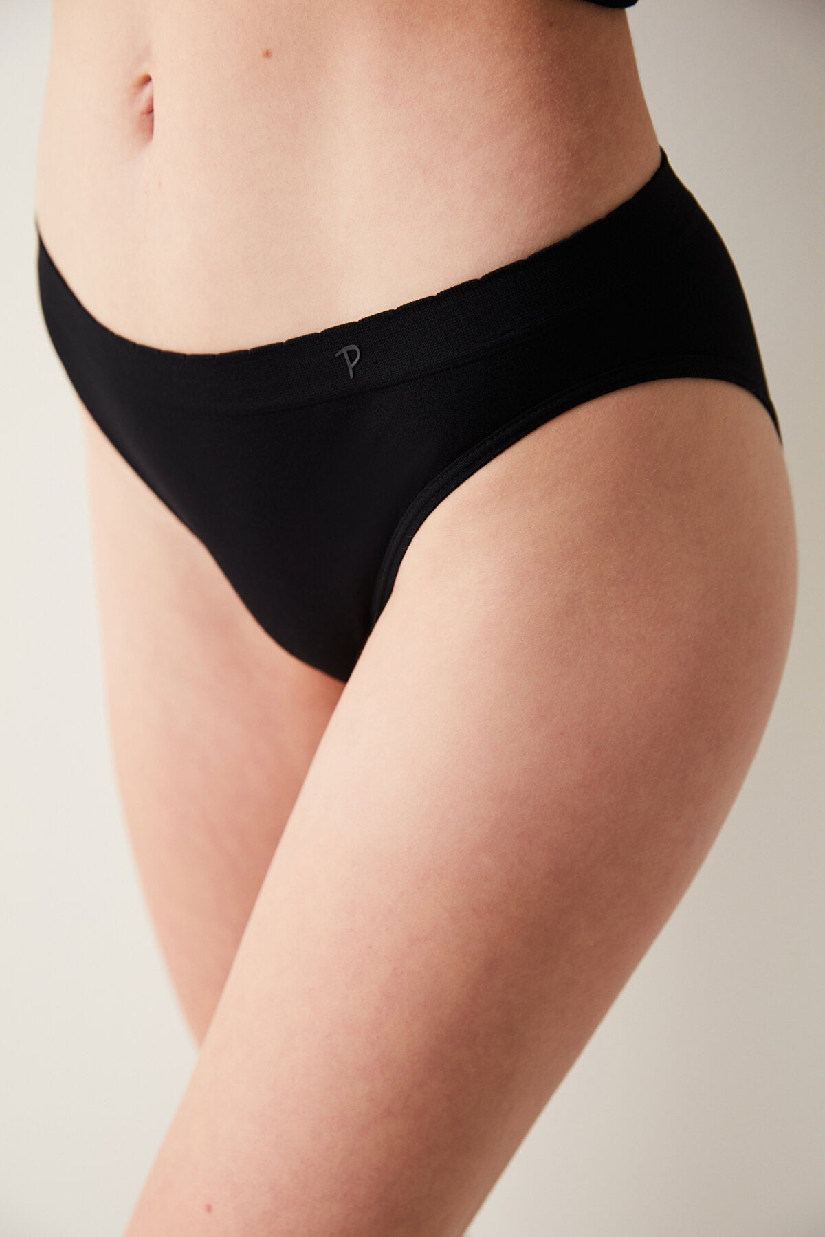 Black Nu Basic Slip