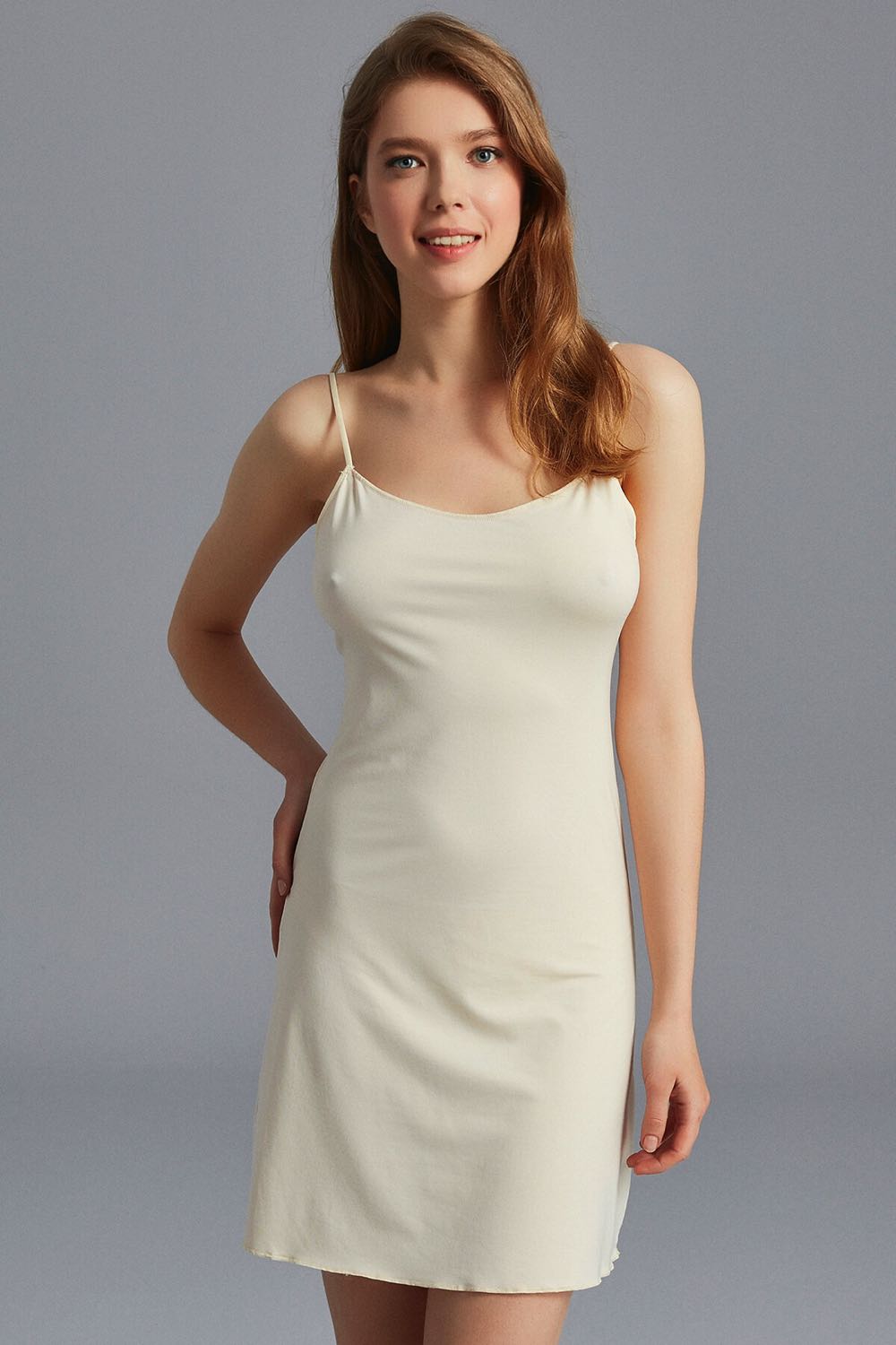 Smart V-Neck Chemise