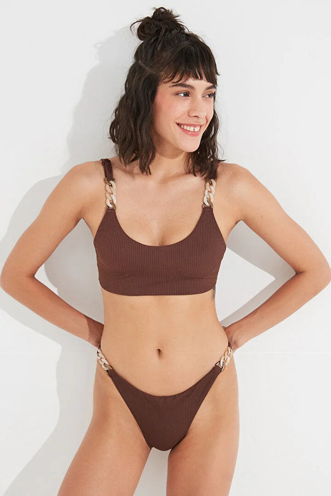 حمالة صدر بحمالة طويلة Hover Image