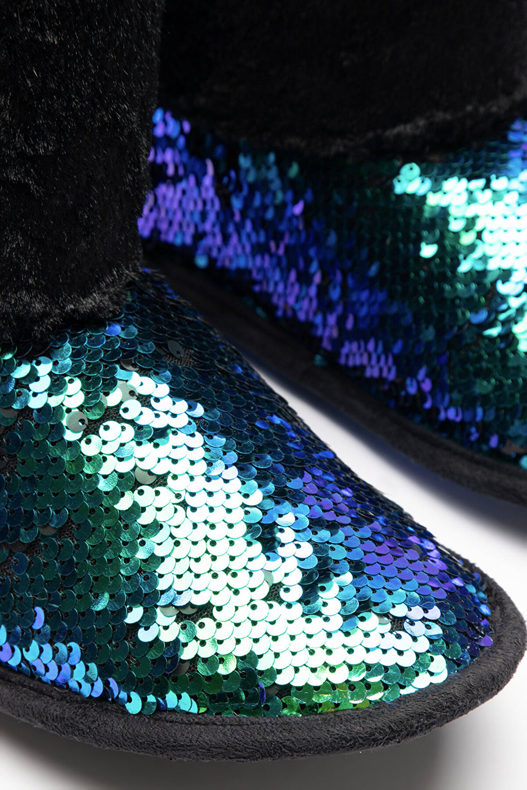 Multi Colour Dark Shiny Bot