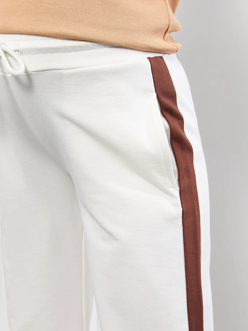 Elastic Waist Stripe Detailed Cotton Maternity Sweatpants