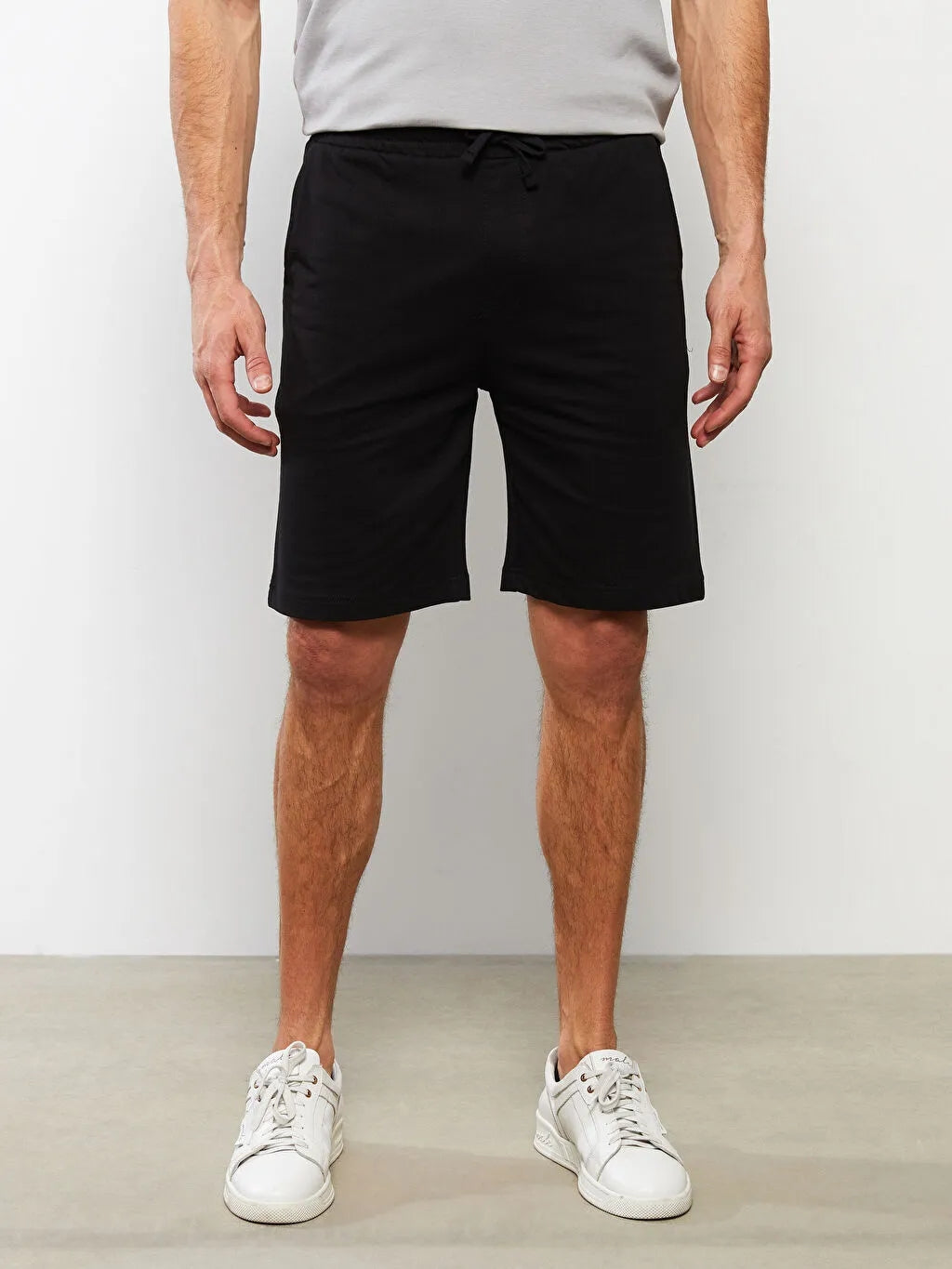 LCW Basic Men Standard Molded Elastic Waist Shorts