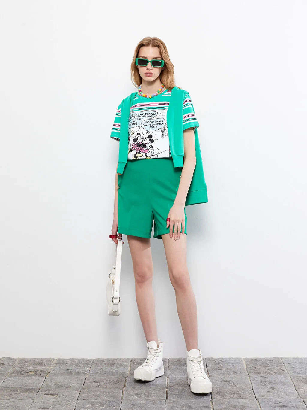 LCW CASUAL Standard Fit Straight Pocket Detailed Women's Bermuda Shorts