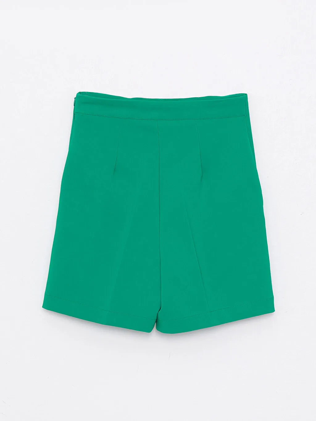 LCW CASUAL Standard Fit Straight Pocket Detailed Women's Bermuda Shorts