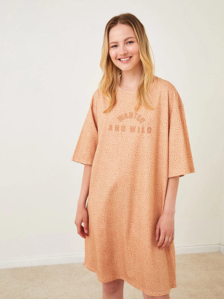 Crew Neck Printed Short Sleeve Women Nightgown
