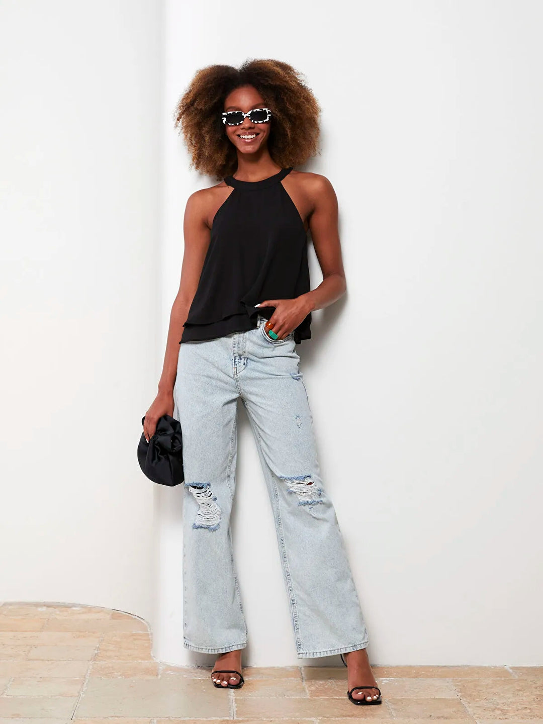 Women High Waist Wideleg Straight Pocket Detailed Jean Trousers