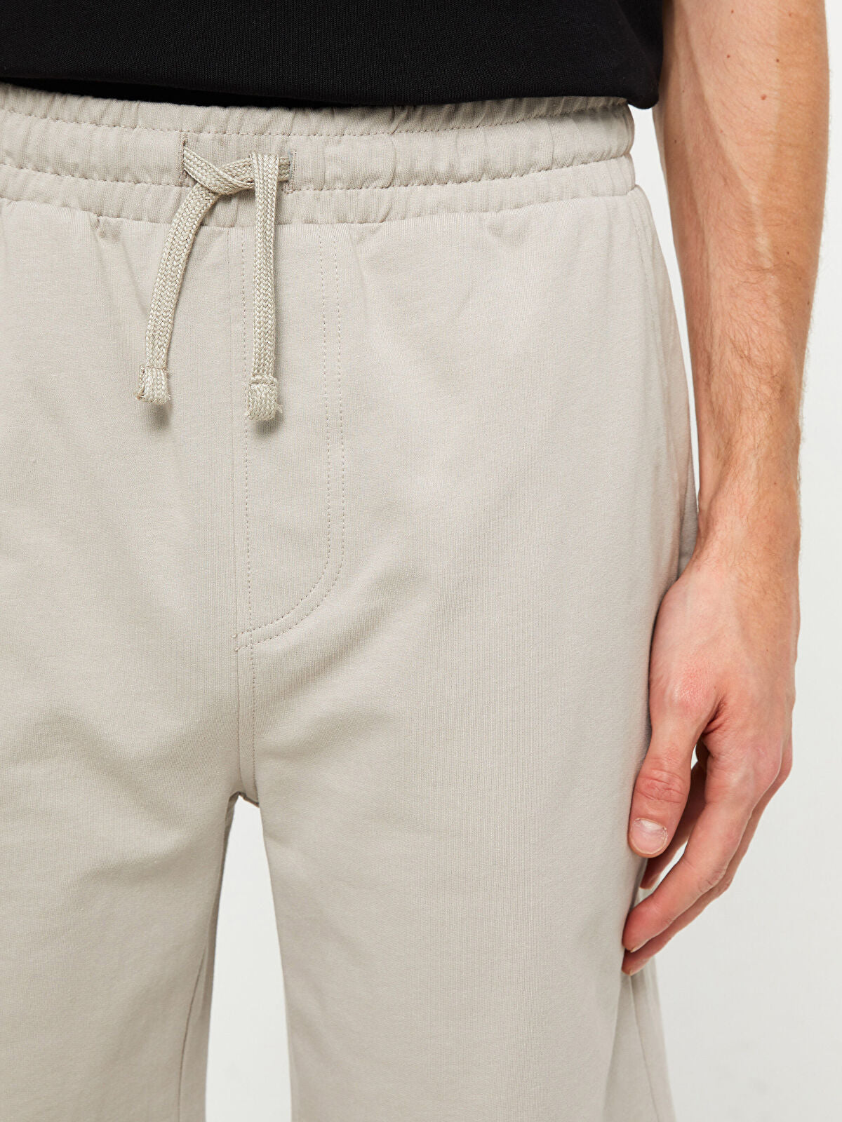 Basic Slim Fit Knitted Men Shorts