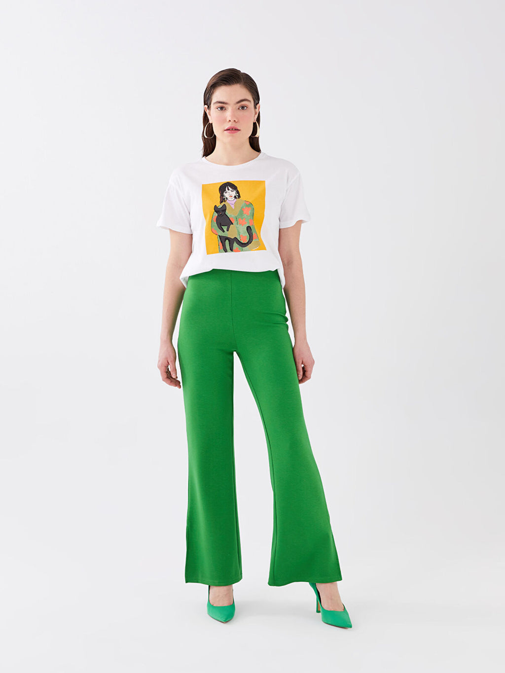 Elastic Waist Regular Women Sweatpants