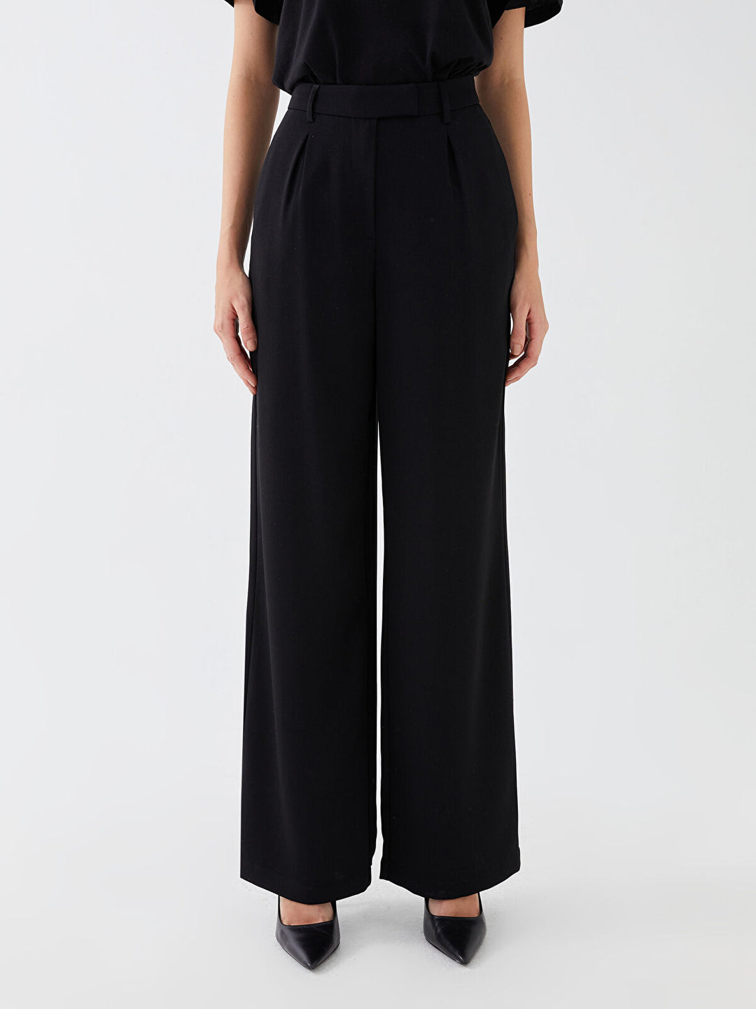 Comfortable Fit Straight Crepe Women Trousers