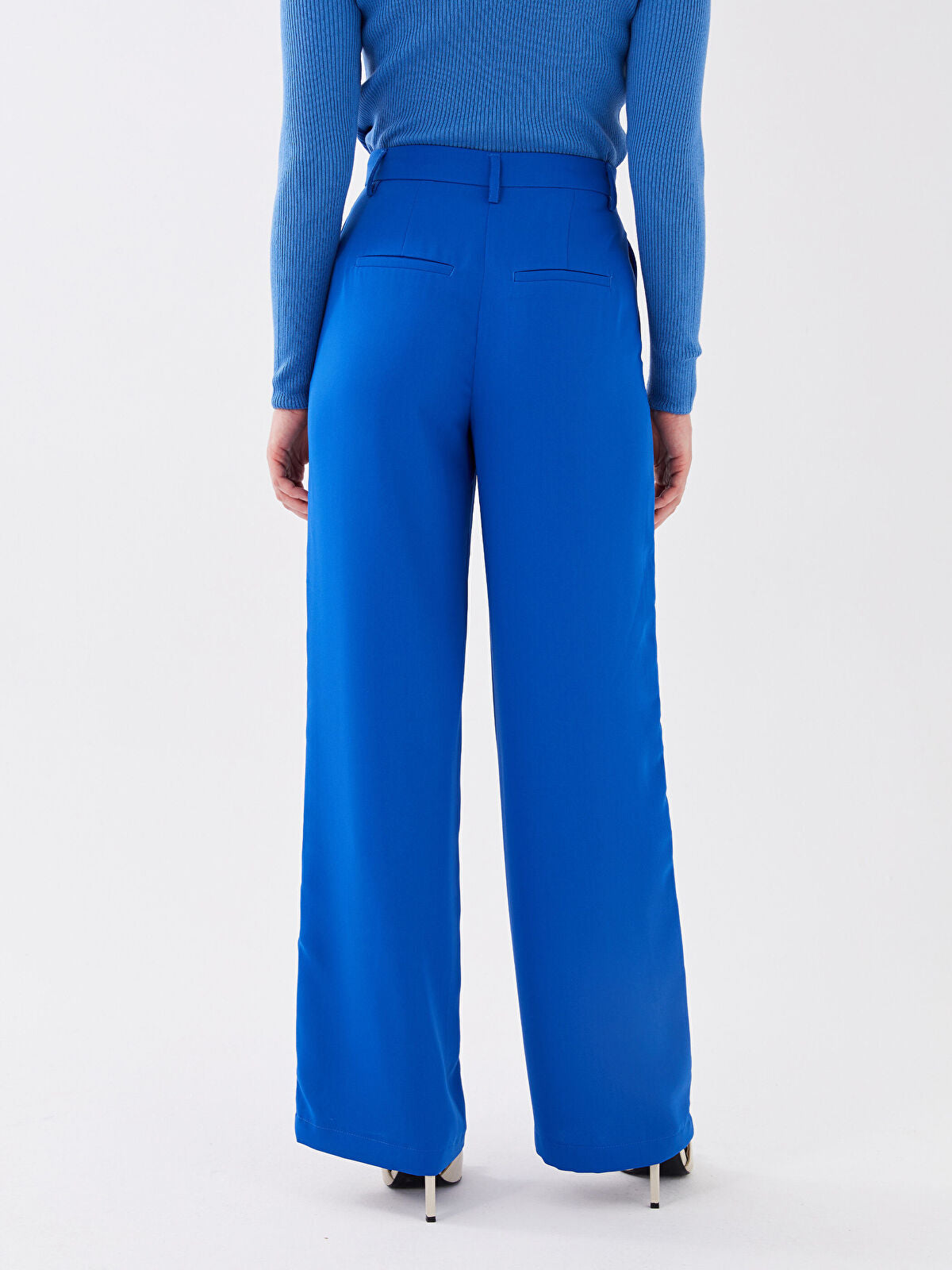 Comfortable Fit Straight Crepe Women Trousers