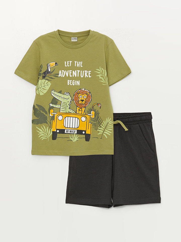 Crew Neck Printed Short Sleeve Boy T-Shirt and Shorts