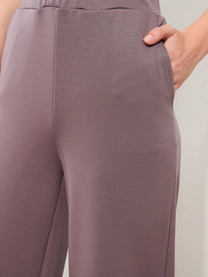 Standard Fit Plain Women Sweatpants